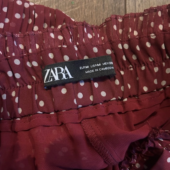 Zara Polka Dot Burgundy Skirt - Picture 4 of 7